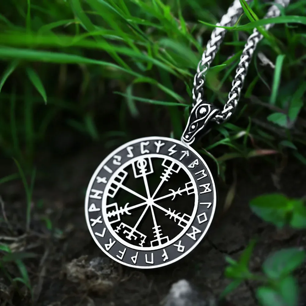 

Nordic Viking Compass Pendant Necklace Stainless Steel Retro Odin Rune Viking Necklace Men's Chain Amulet Jewelry Wholesale