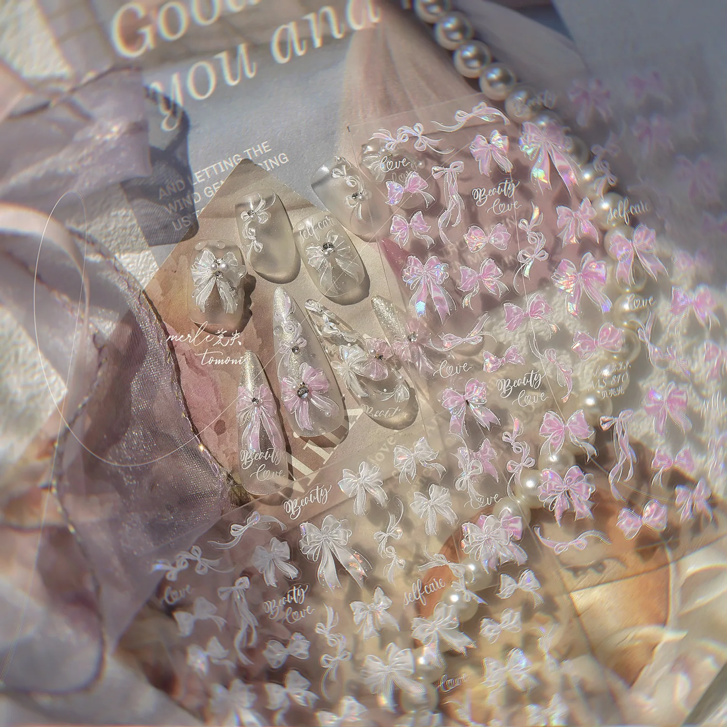 Błyszcząca Kokardka Wstążka Węzeł Różowo-Biała Marzycielska Fantazyjna Jasna Elegancka Urocza Samoprzylepna Naklejka 5D do Paznokci Manicure