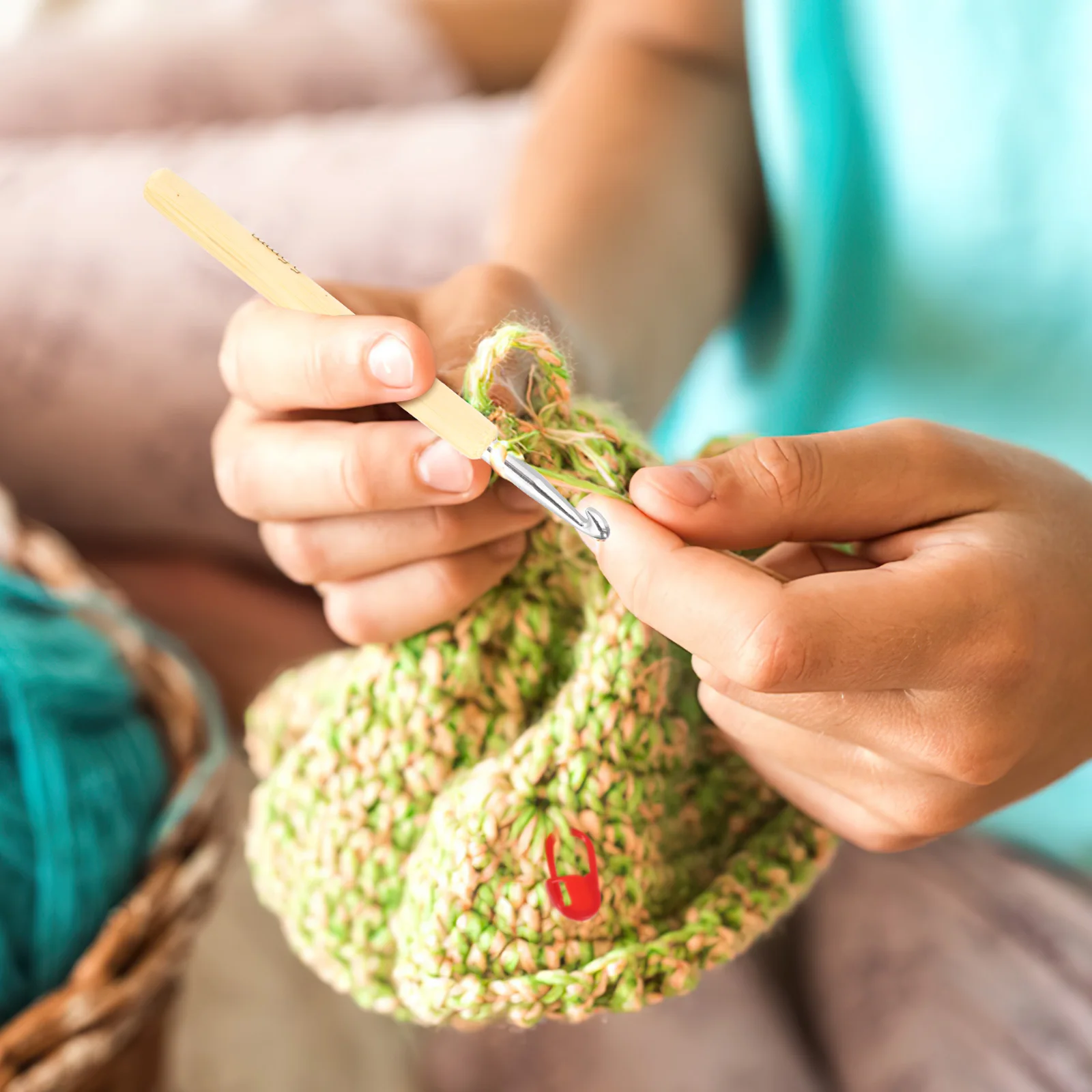 

1Set Crochet Hook Set Yarn Weaving Tools Smooth Tips for Sweater Scarf Hat Making Comfortable Grip Premium Wood Handles