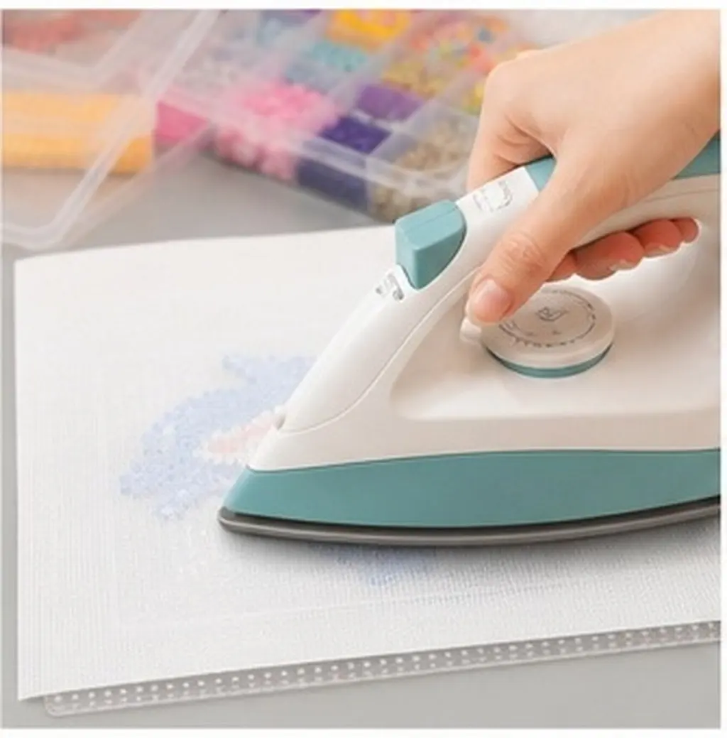 5Pcs Fuse Bead Ironing Paper Non Stick Heat Resistant Textured Mat for DIY Fuse Bead Craft Tool Ironing Portable Iron Mat