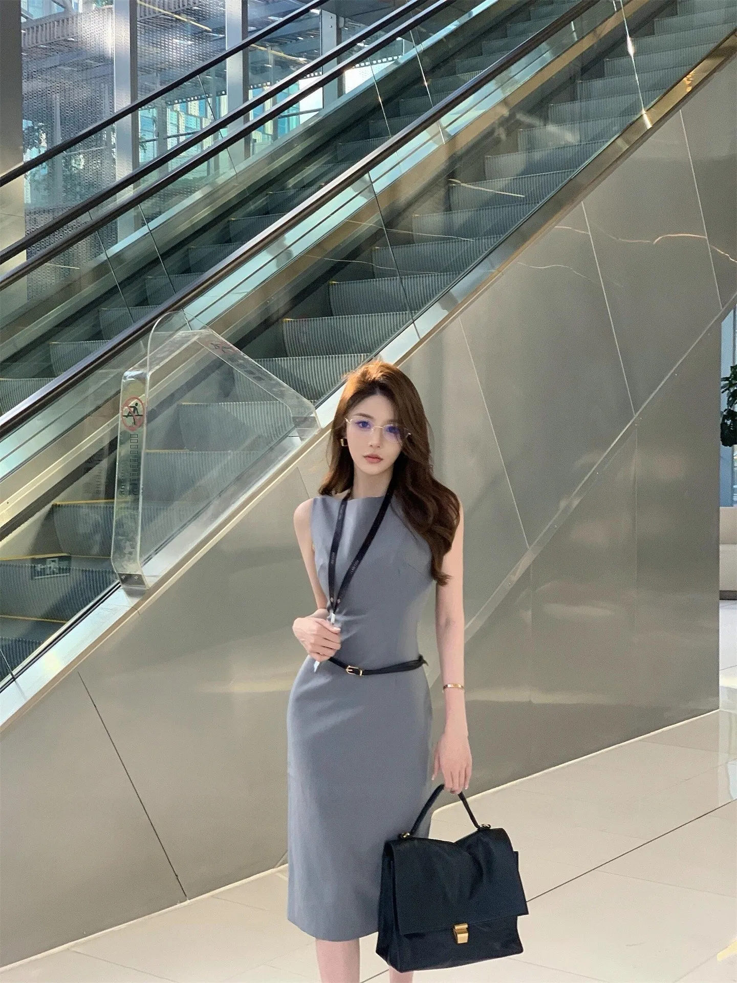 

Faionable Commuter Women's round Ne Svel Dr Ele Long Split Ba Skirt Polyester Fabric French Sle Slim Fit