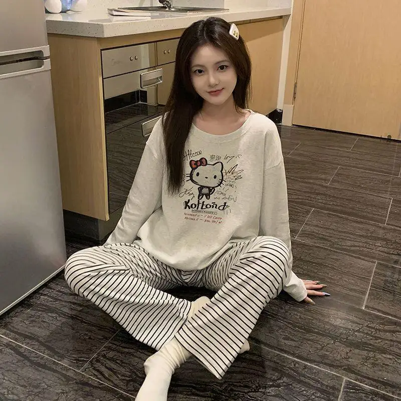 حار أنيمي مرحبا كيتي جديد المرأة منامة في سن المراهقة ملابس كاجوال الكرتون القط Kawaii نمط ملابس المنزل الفتيات طويلة الأكمام بنطلون