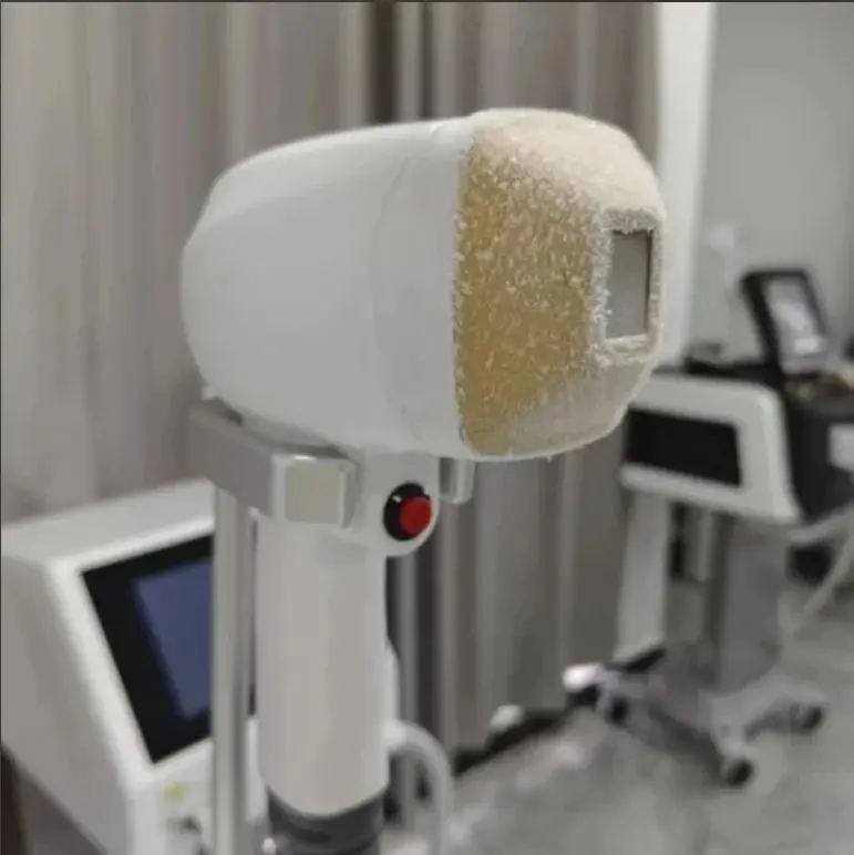 

Cooling Head Laser Hair Removal 808 1064 755 Laser Epilator Alexandrit Permanent Diode laser Hair Removal laser 4 waves Salon