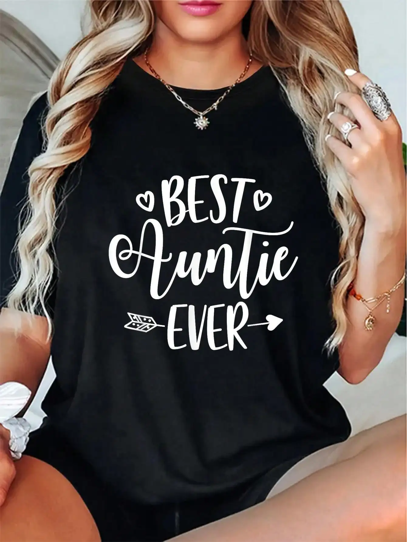 

Best Auntie Ever 100% T-Shirt Cute Aunt Tee With Heart & Arrow Design Gratitude Gift For Aunts Machine Washable & Dry Cleanable