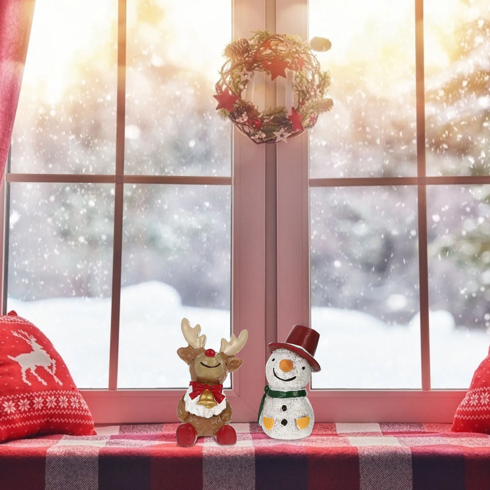 

5 Pcs Christmas Ornaments Reptile Tank Decor Mini Resin Cake Sleigh Decorations Cage Reindeer Santa Claus