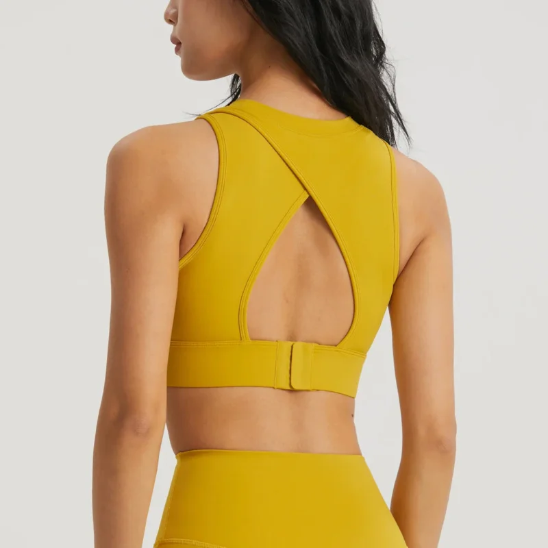 حمالة صدر رياضية للنساء ، قمة رياضية ، لياقة بدنية ، يوجا ، صالة ألعاب رياضية ، رياضة ، كوب شبه ثابت ، ملابس ، ظهر مجوف ، ملابس داخلية رياضية ، جوارب ، تمرين