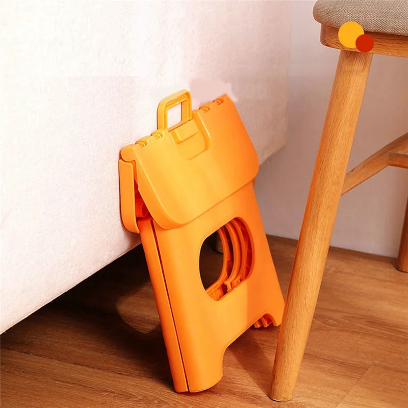 P4-Folding Stool Po…