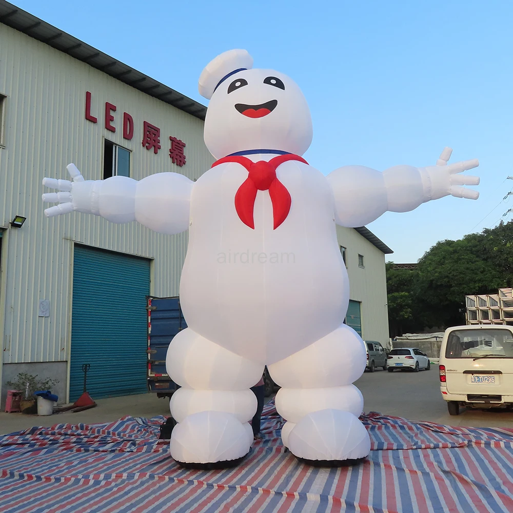 Riesige Outdoor-Halloween-Dekor Schlauchboote bleiben Puft Marshmallow Mann mit LED-Licht aufblasbaren Ghost buster Modell für Werbung