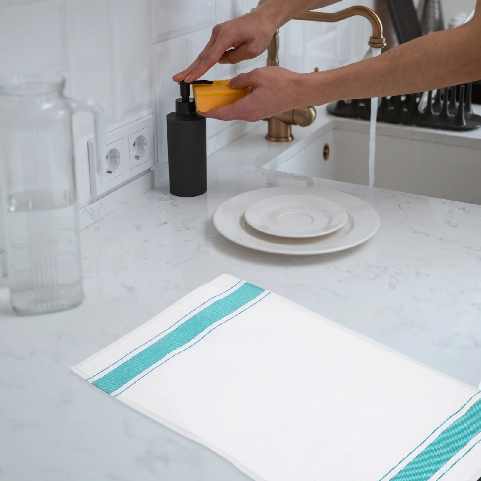 

6pcs Dinner Thick Cotton Wine Glass Cleaning Foldable For Home Travel Tableware Napkins Cloth Washable Dinner Napkins Cloth