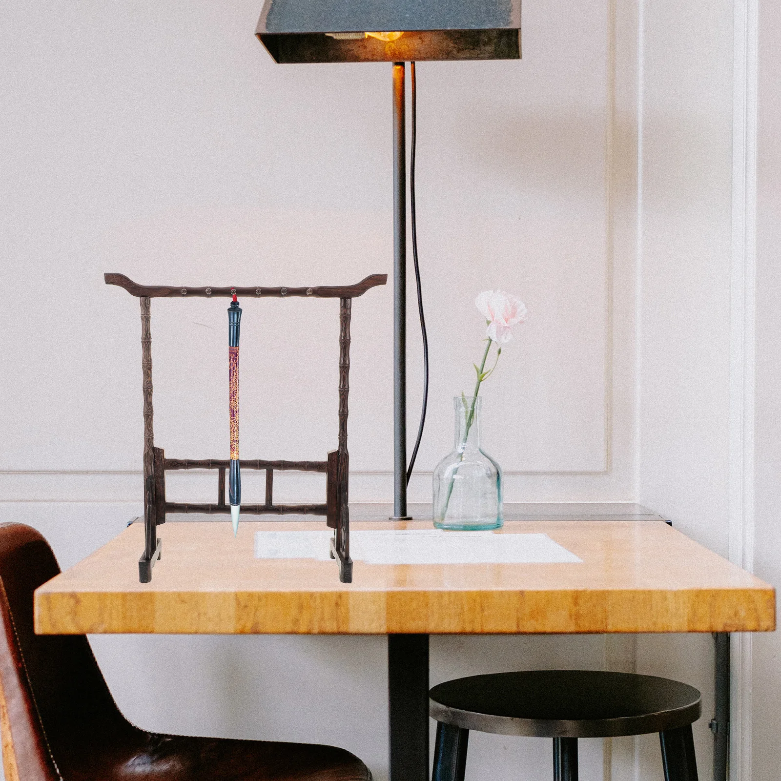 

Bamboo Calligraphy Brush Holder Stand 12 Brushes Capacity Meticulously Crafted Elegant Workspace Brush Belt Makeup Artist