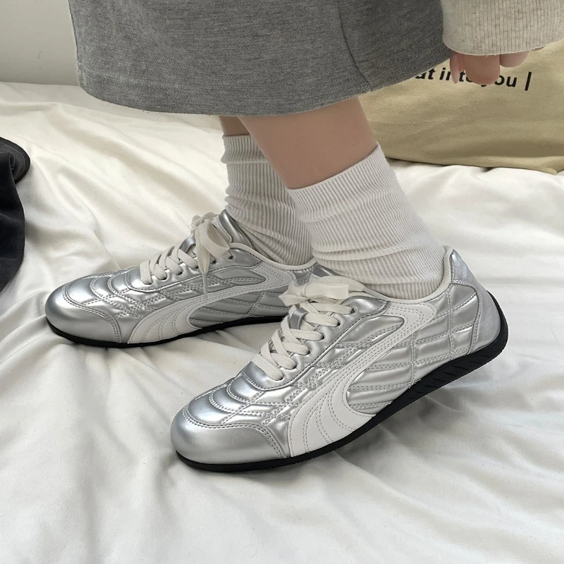 أحذية كاجوال نسائية من الجلد بنعل ناعم ومريحة وخفيفة الوزن - أحذية رياضية عصرية جديدة في الربيع والخريف. #4