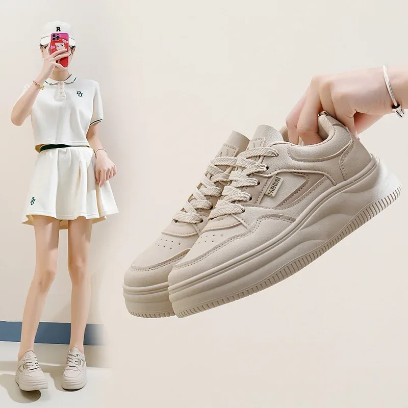 

All trendy and fashionable new outdoor women's flat shoes, simple and comfortable, height increasing casual sports shoes