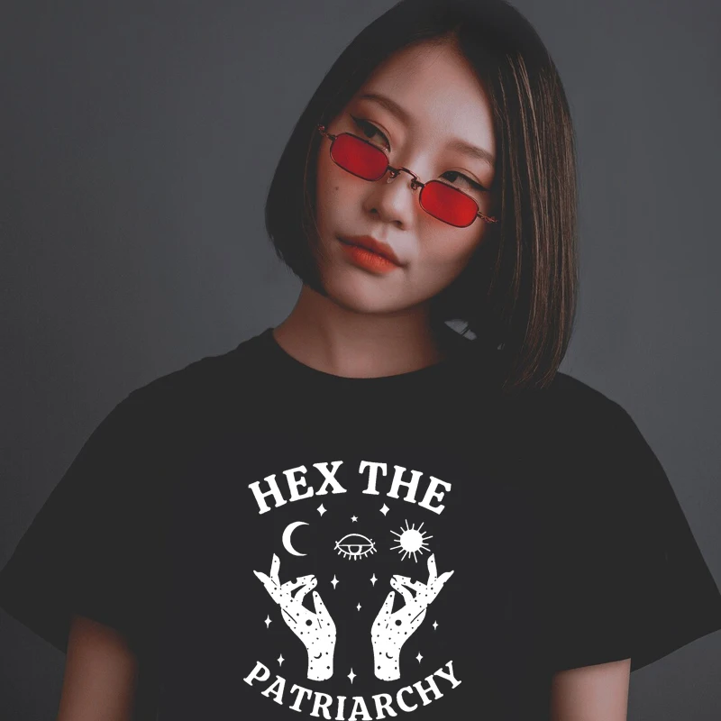 

Футболка с графическим принтом Hex The Patriarchy Witch для женщин, хлопковая Футболка с круглым вырезом, одежда для Хэллоуина, Готическая футболка, женская одежда феминизма