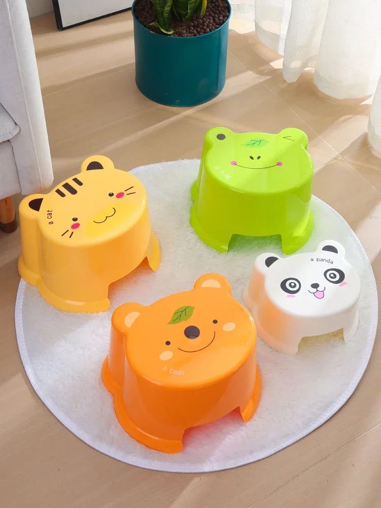 Plastic stools, thickened household square stools, small benches cooked rubber low stools, children's fashionable