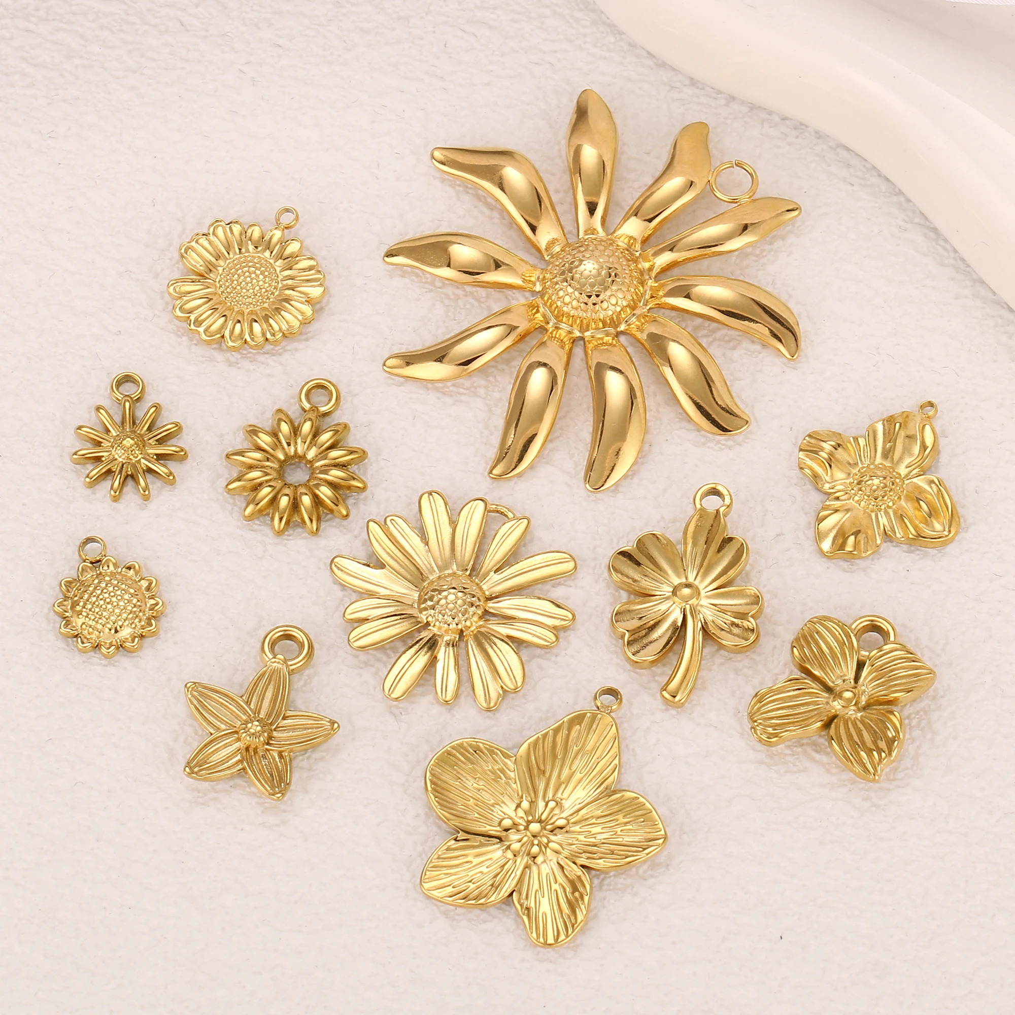 3 Stück Sonnenblumen-Charm für die Schmuckherstellung, Edelstahl, goldfarben, Blumen-Anhänger, Geschenk, DIY-Halskette, Armband, Ohrringe, Zubehör