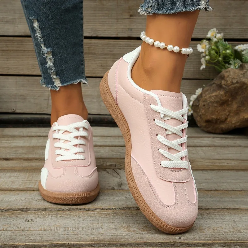 Sepatu Kets Wanita 2025 Musim Semi Baru Mewah Sepatu Datar Nyaman Slip On Sepatu Wanita Lembut Sepatu Luar Ruangan Ringan untuk Wanita