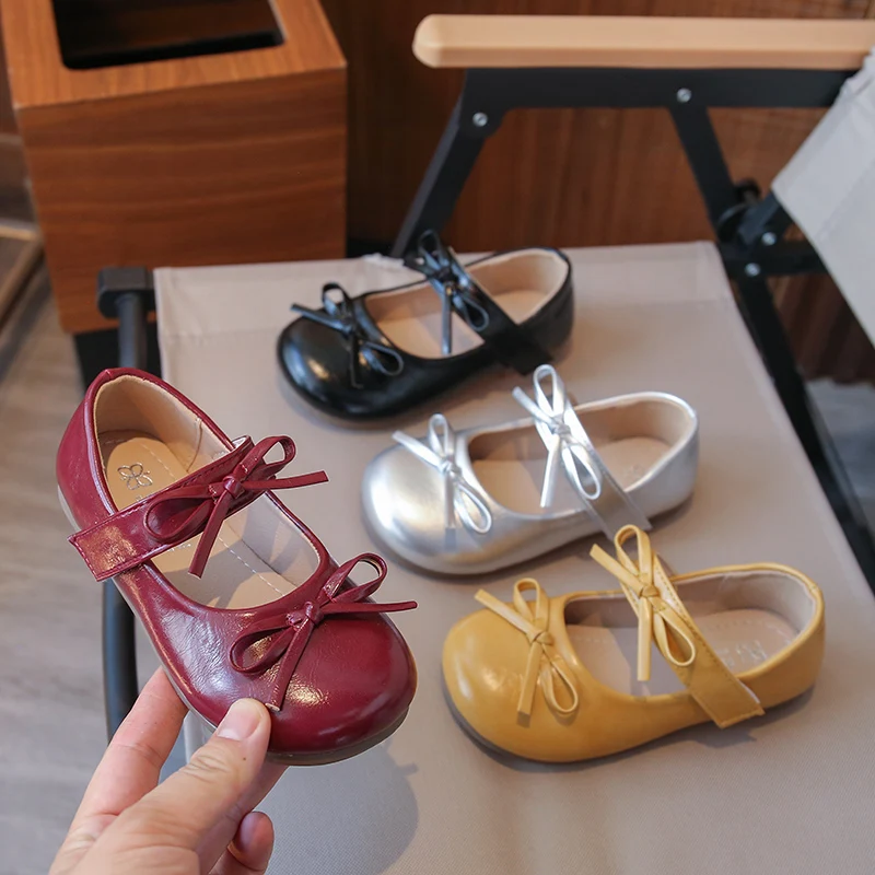 فتاة صغيرة أحذية من الجلد ربيع الخريف بسيط ربطة الأطفال الأميرة أحذية 2025 الاتجاه تنوعا طفل السببية موضة حذاء مسطح #1