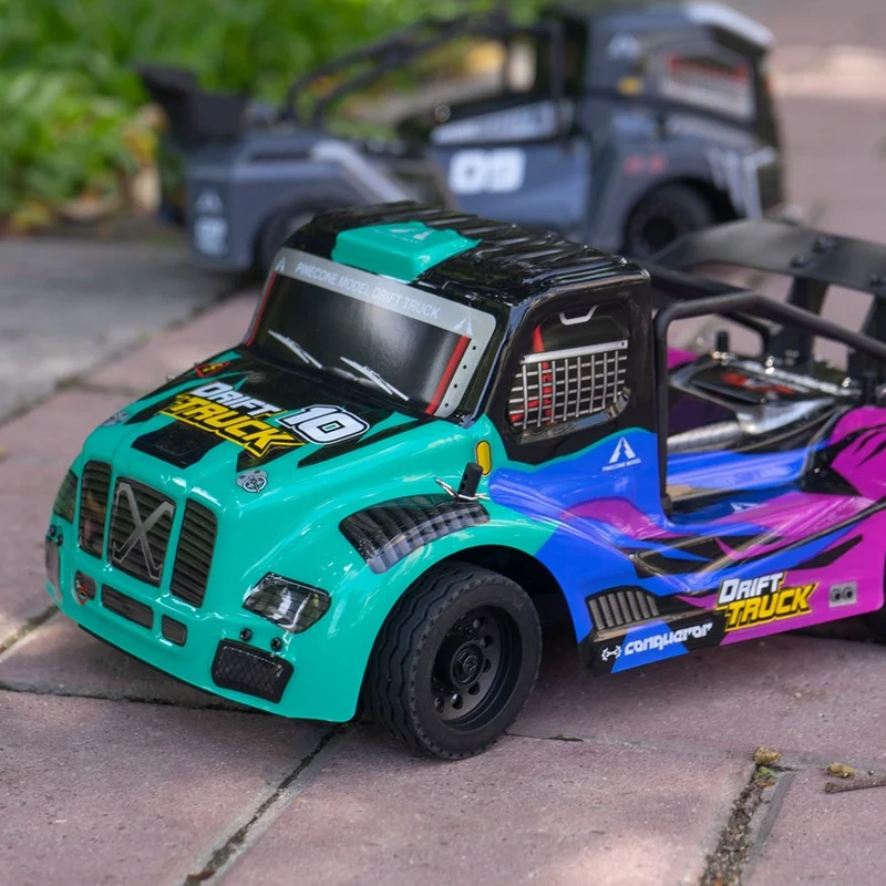 SG1609 1/16 RC Drift Car 35KM/H RC ad alta velocità 4x4 Sospensione indipendente Acceleratore proporzionale Ragazzi Giocattoli Regalo di Capodanno