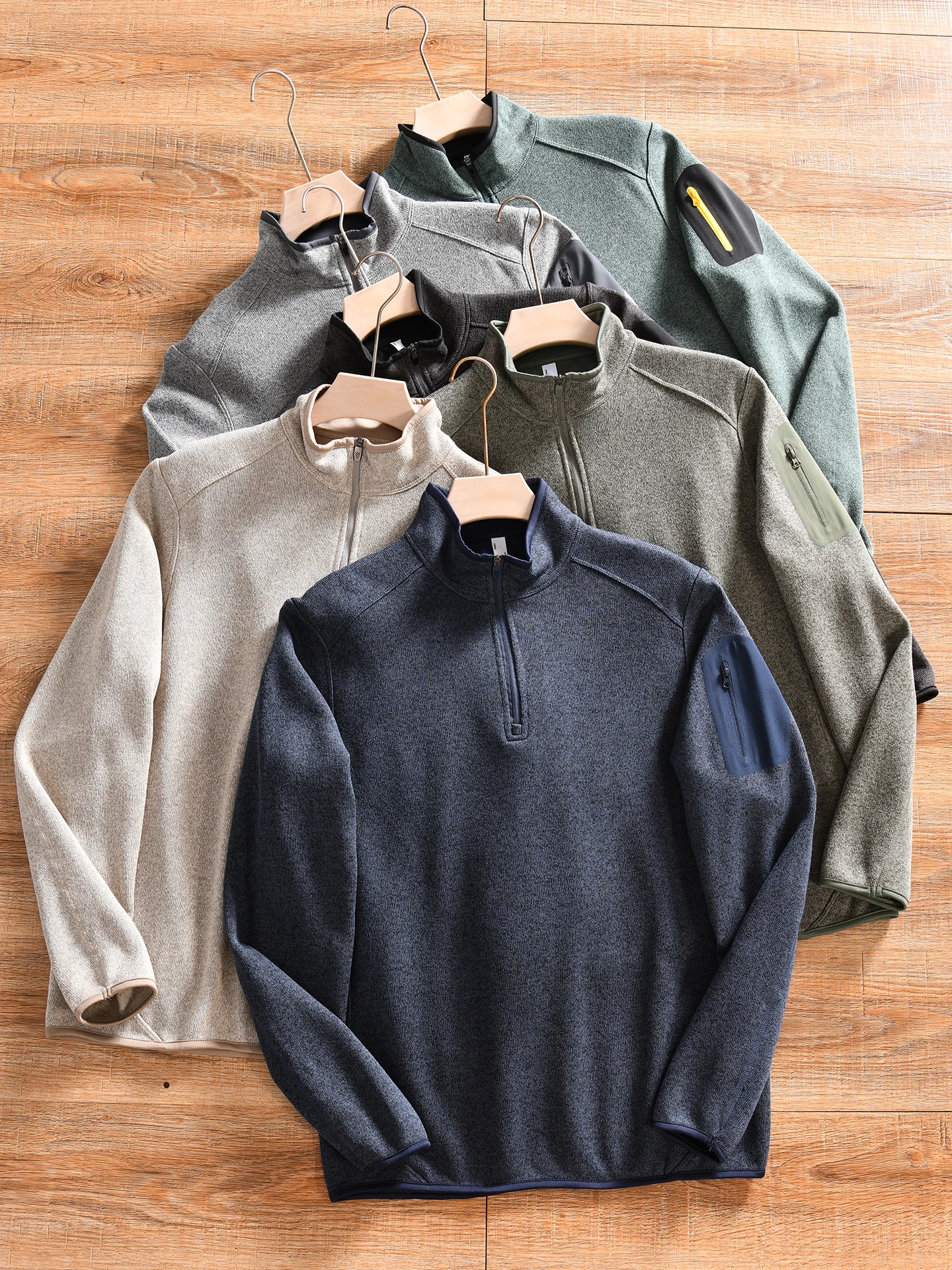 

Outdoor Function 3D Tailoring Fleece Lined Warm Men's Sporty Knitted Hoodie Stand Collar Sweatshirt Breathable And Comfortable