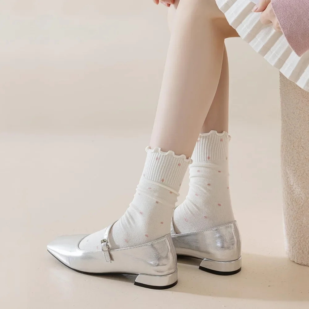 6 Paar Damen-Rüschensocken, lässige Knöchelsocken, atmungsaktive, kühle Strick-Baumwolle, niedliche gepunktete Kleid-Crew-Socken