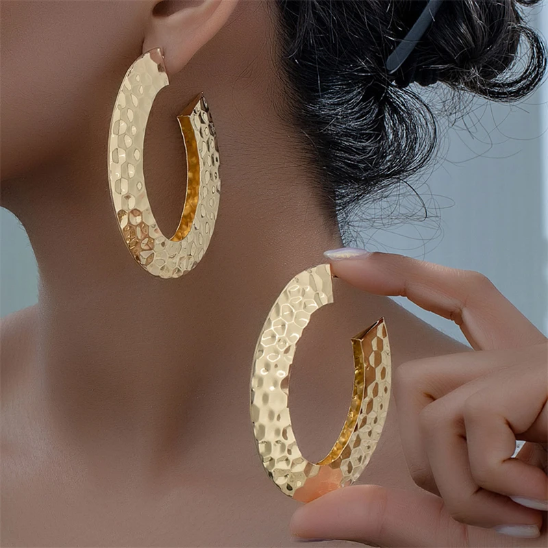 2025 New Gold Color U-shaped Metal Dangle Earrings for Women Uneven Irregular Female Unsual Earrings Heavy Drop Earrings