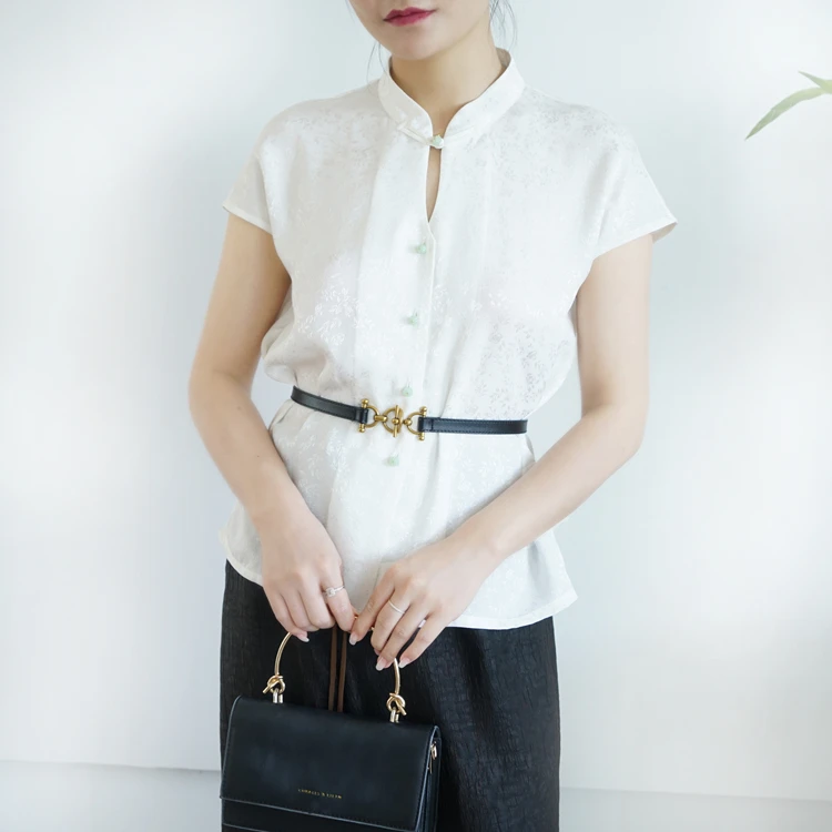 

Женская футболка из шелковой смеси с коротким рукавом, круглым V-образным вырезом, прохладная, гладкая, в китайском стиле, с цветочной вышивкой, для делового и повседневного стиля