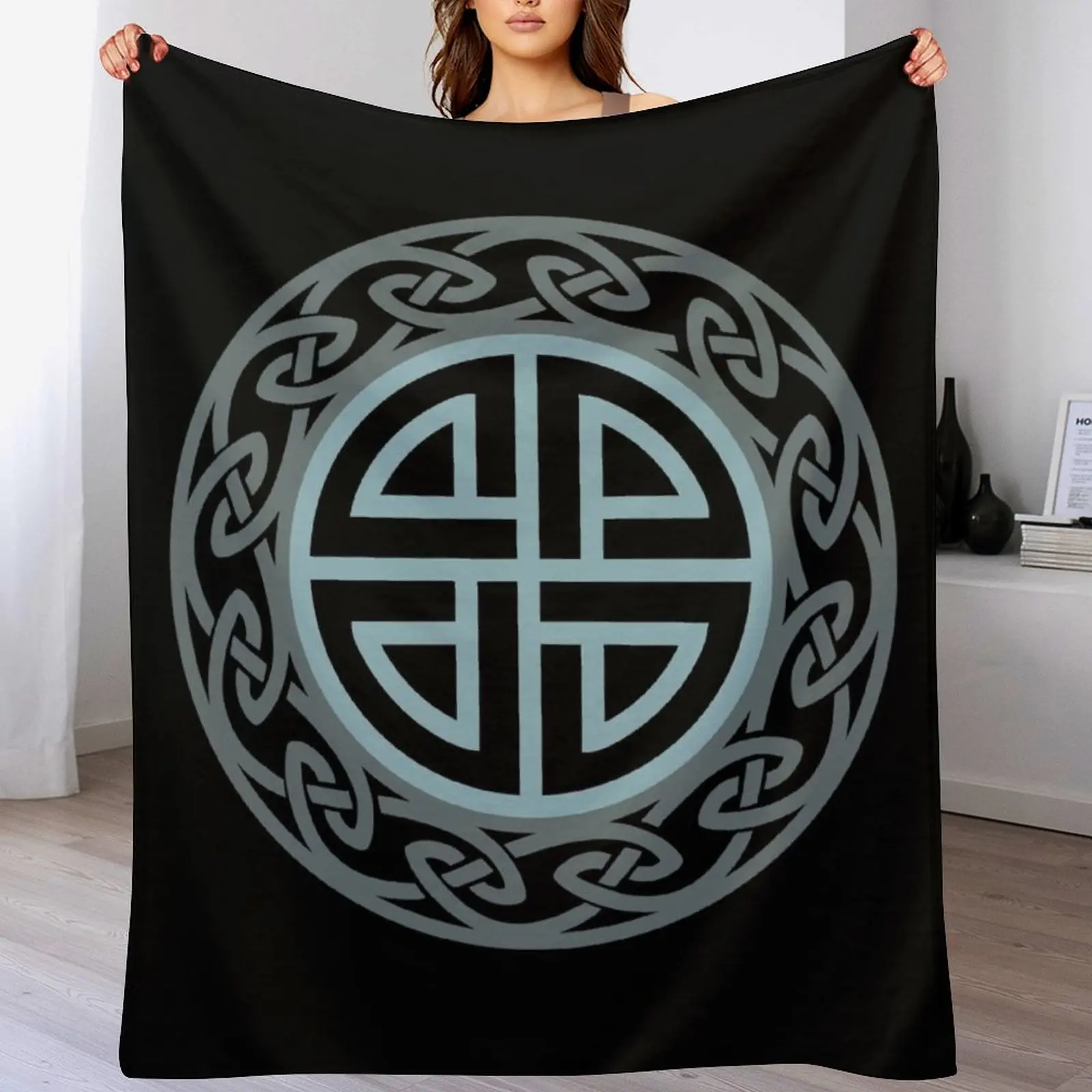 

Celtic Shield Knot, Protection, Four corners knot, Norse, Viking, Throw Blanket Baby Thins Sofa Throw Blankets