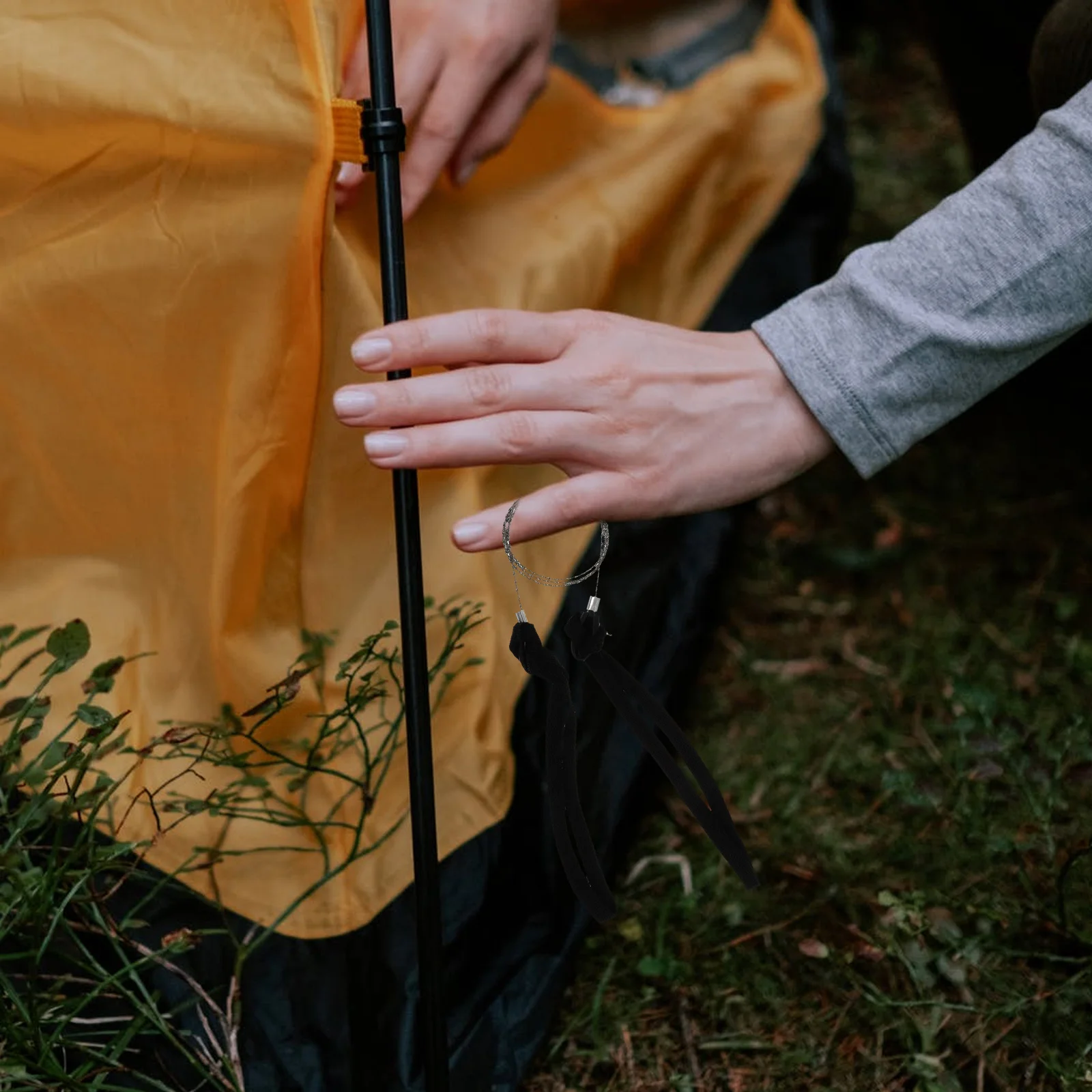 

4Pcs Portable Stainless Steel Wire for Outdoor Emergency Survival Tools Compact Lightweight Camping Hiking Cutting Gifts
