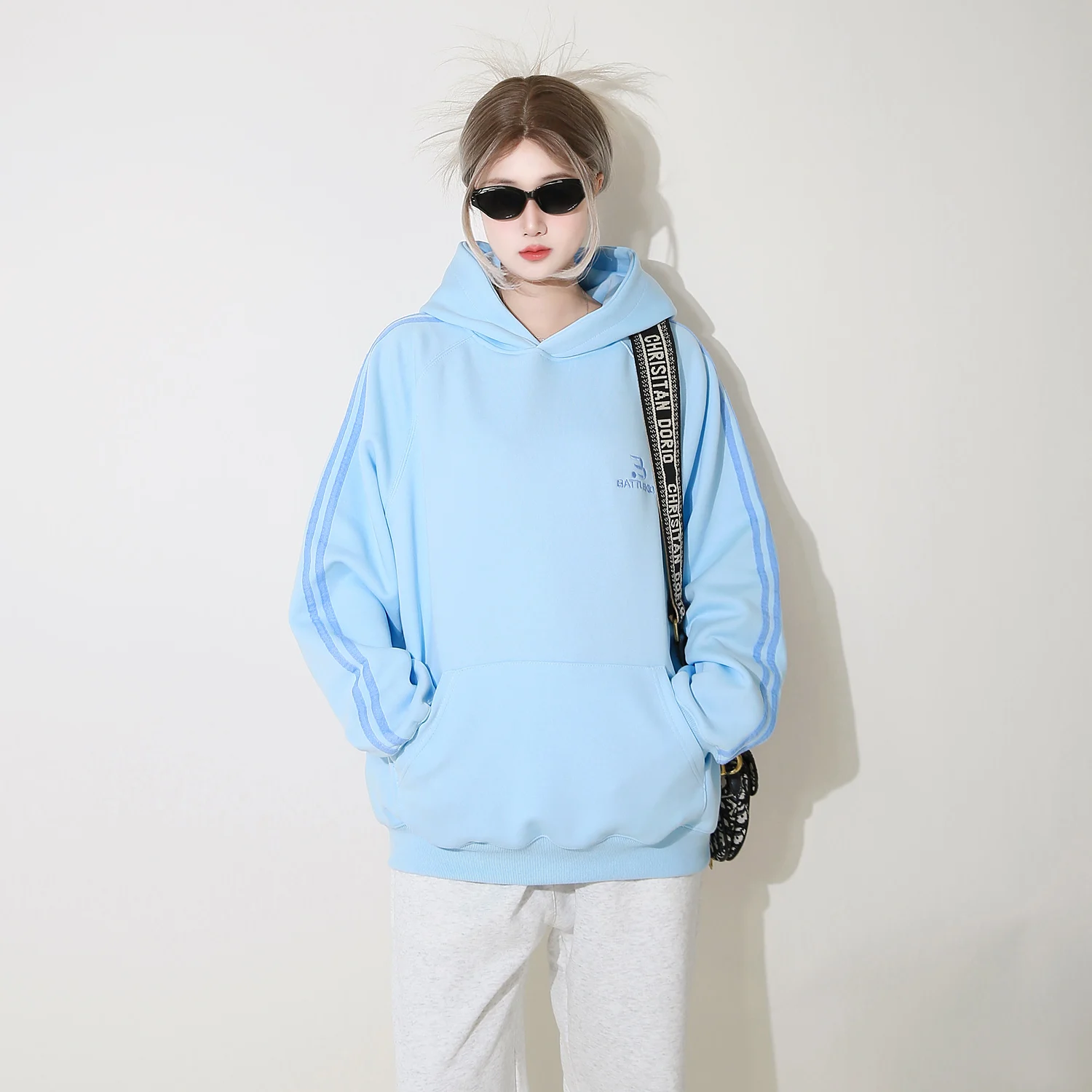 

Женская толстовка с капюшоном свободного кроя в американском стиле, модная, осенне-зимняя, с принтом, из смесового хлопка и полиэстера