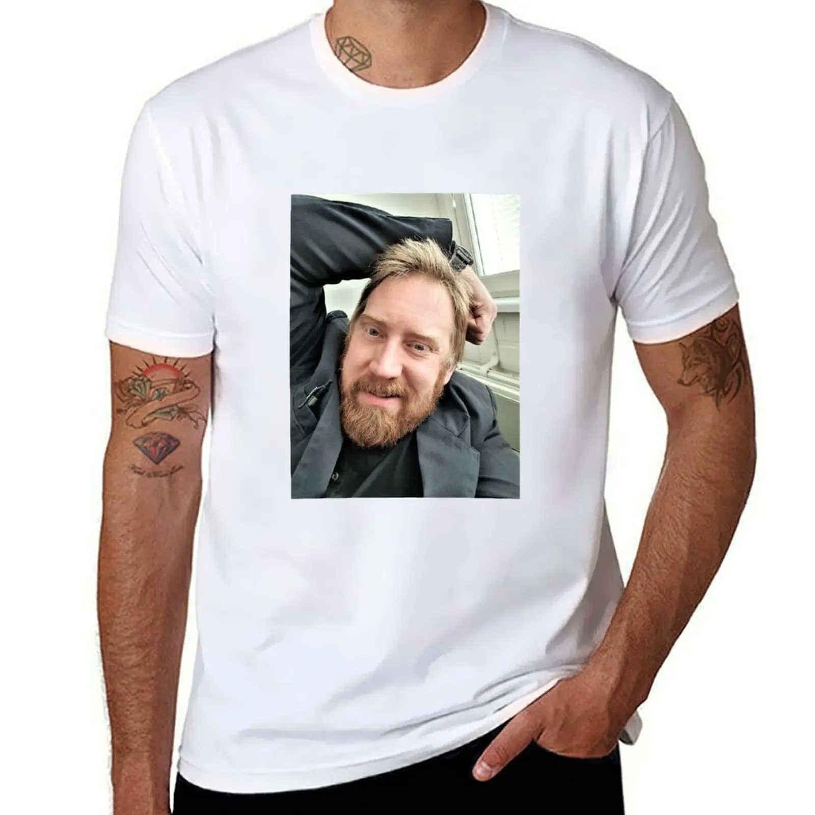 

Me watching you watching me.. T-Shirt cotton t shirts high quality anime t shirts oversize T-Shirt