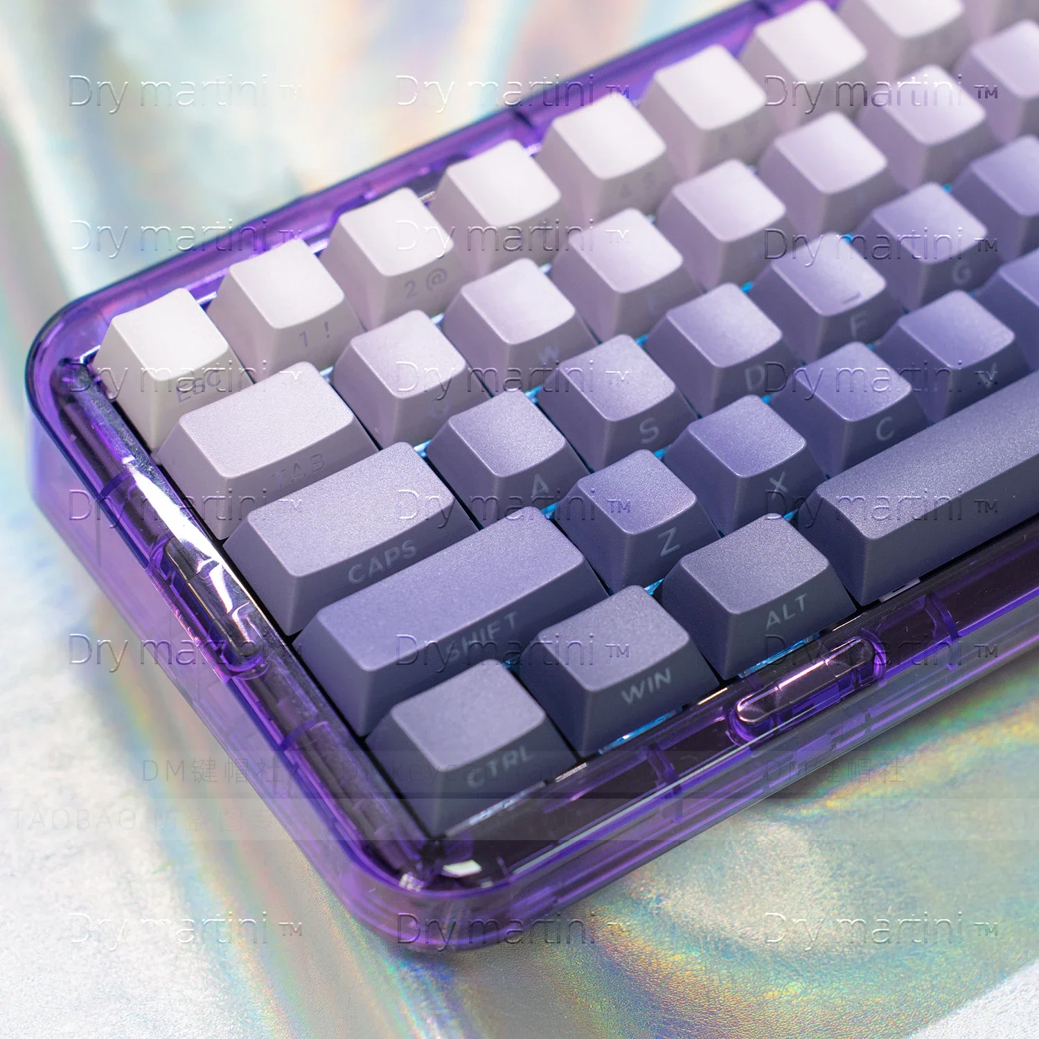 

Side engraved transparent keycap factory gradual change purple PBT two color injection molding 64/68/84/87/98/104