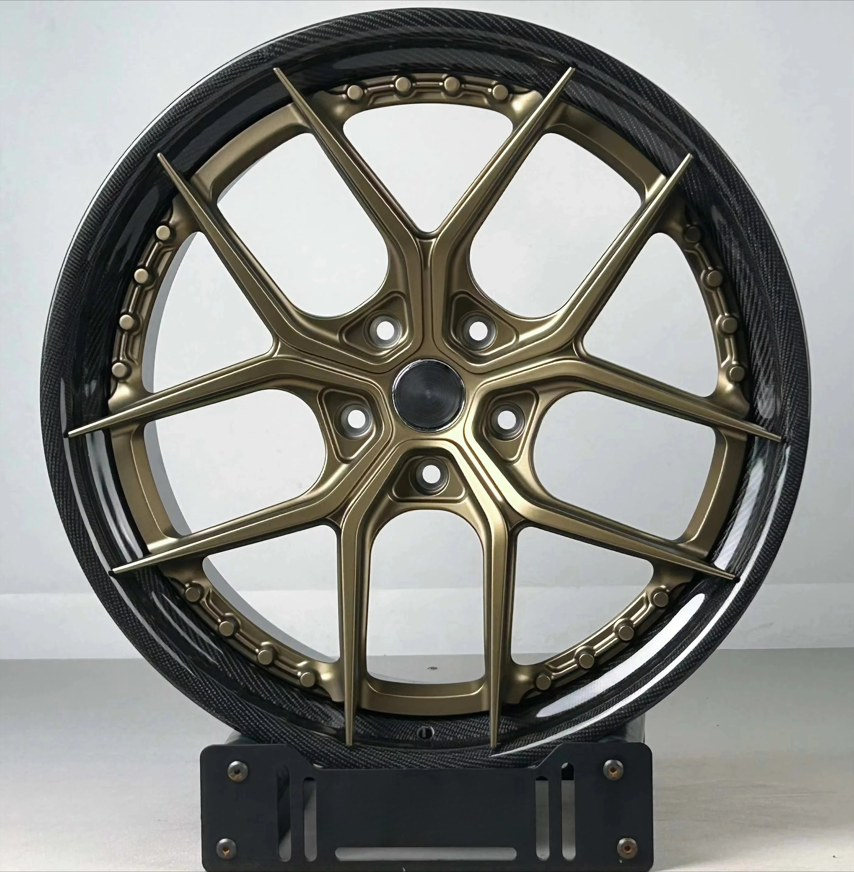2-Piece Carbon Fiber Lip Wheel for  20 21 22 Inch Rims Carbon Fiber Alloy Forged 5x112 Wheels