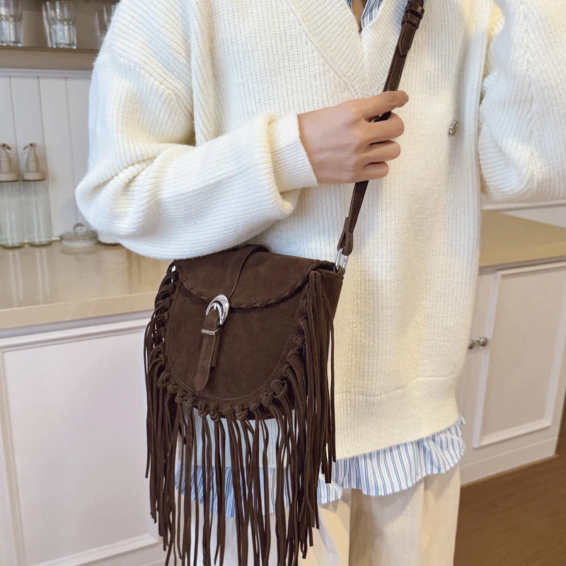 Torebki damskie w stylu vintage z imitacji zamszu, małe torebki crossbody z długim frędzlem, torebki na ramię, torebki do ręki na telefony, codzienne torebki crossbody.