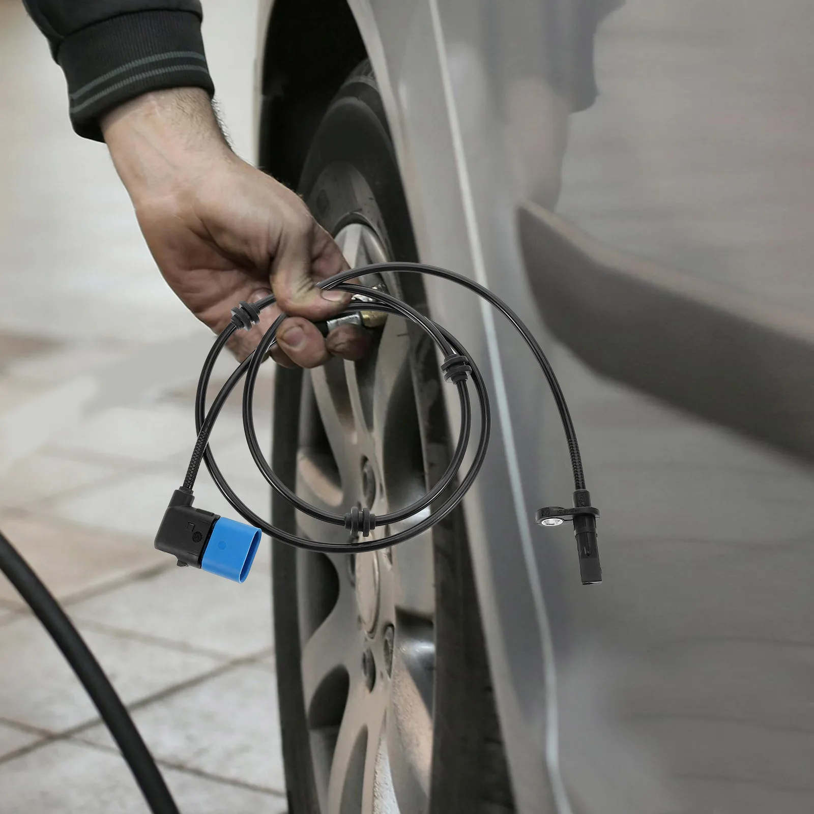 

ABS Sensor Front Rear Left Right Enhance Driving Safety Accurate Data Transmission Durable ABS Materials Easy Installation W176