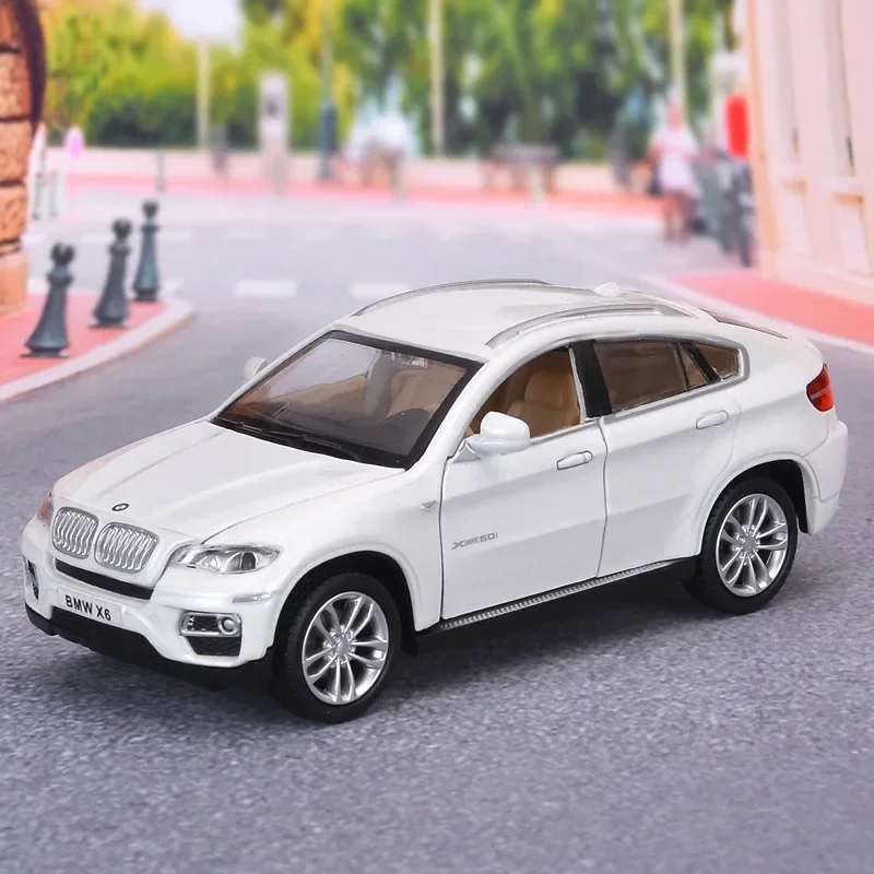 1:32 BMW X6 SUV Alloy Diecast Model Car Metal Car Pull Back Wheels Kids Birthday Toys Birthday Gifts for Children F146