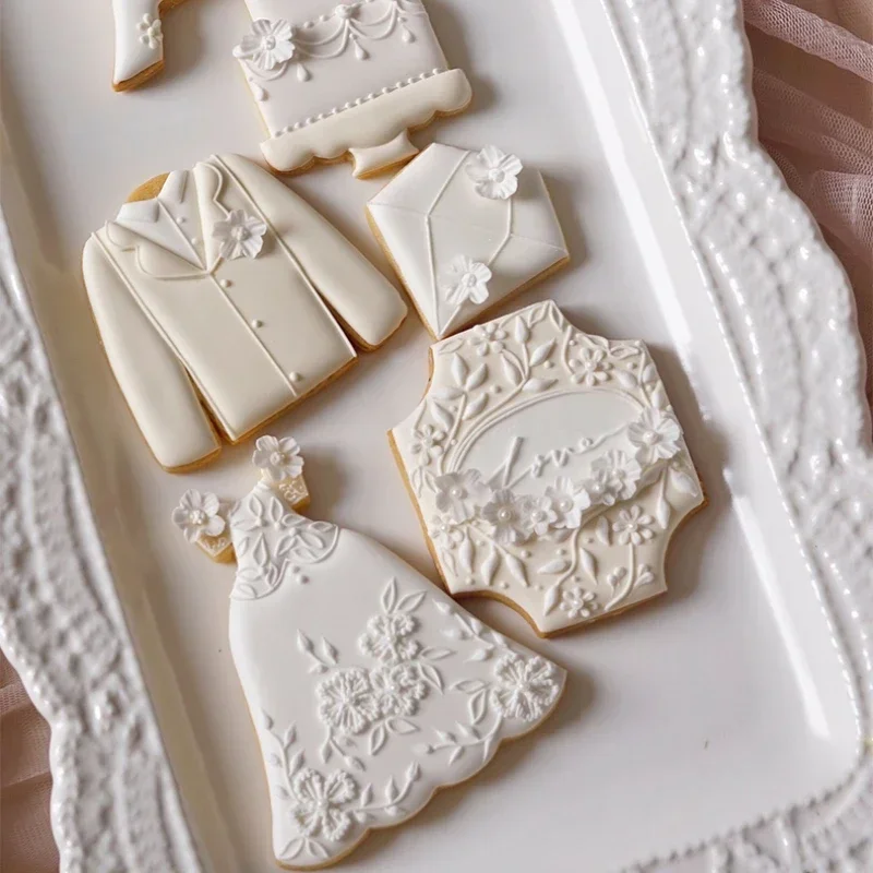 Wedding Dresses Love Bird Cookie Cutter Cake Decoration Fondant Embosser Cartoon Wedding Cake Molds Biscuit Forms Baking Tools