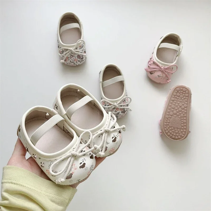 Summer Baby Girls Casual Shoes Soft Sole Anti Slip Infant Newborn Shoes Comfortable Toddler Kids Floral Cut-outs Princess Shoes