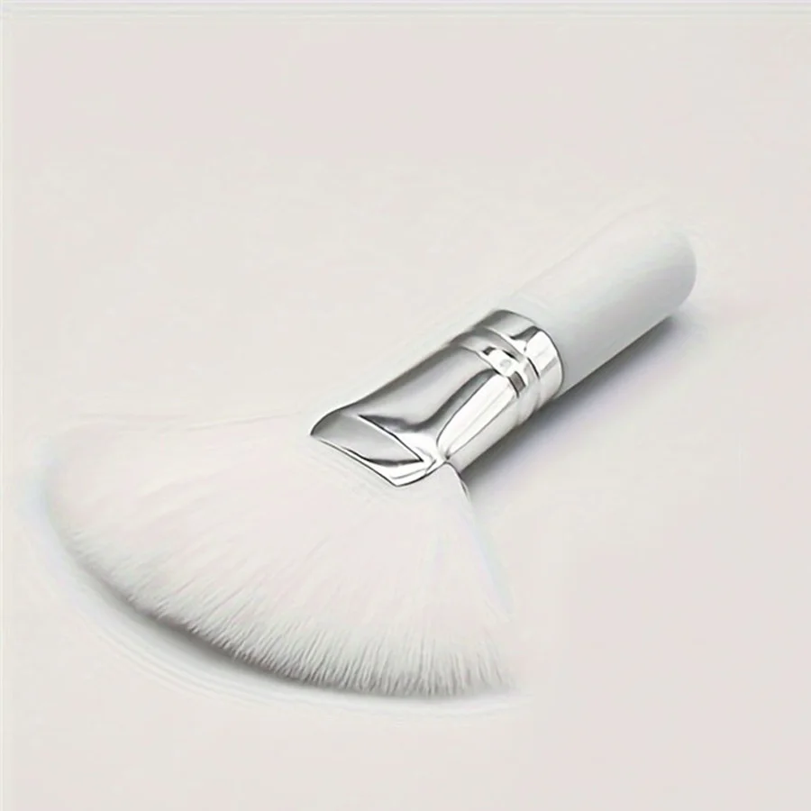 1pc Fanned Makeup Brush, Salon Quality, Soft Mini Facial Foam Brush Applicator, Portable, White