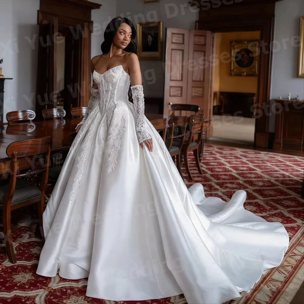 Elegante A-Linie Damen Brautkleider mit Spitzenapplikationen Vestido De Novia Langarm rückenfreie Brautkleider Maßgeschneiderte Robe De Mariée