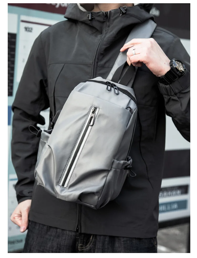 New Casual Men's Chest Bag, Fashionable and Versatile Shoulder Bag, Multi-functional Waterproof Large-capacity Crossbody Bag