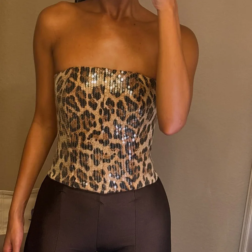 Top corto sexy da donna Y2k con stampa leopardata senza spalline, gilet con paillettes, cerniera avvolgente sul petto