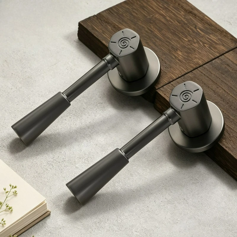 French-style Minimalist Bedroom/kitchen Interior Door Handles, Quiet/magnetic Split Door Locks for Office Use