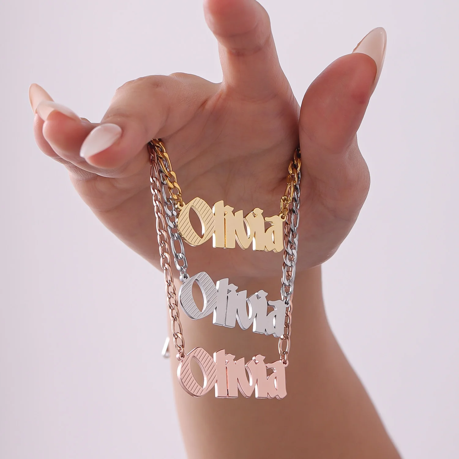Custom English Name Necklace Textured Letter Pendant Personalized 18K Gold Plated Stainless Steel Simple Jewelry Gift for Women