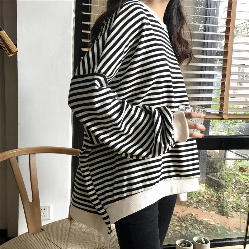 Classic Striped Sweatshirts Women Chic Couples Casual Streetwear Hoodies Female Long Sleeve Tops Students Retro Girlish Clothing