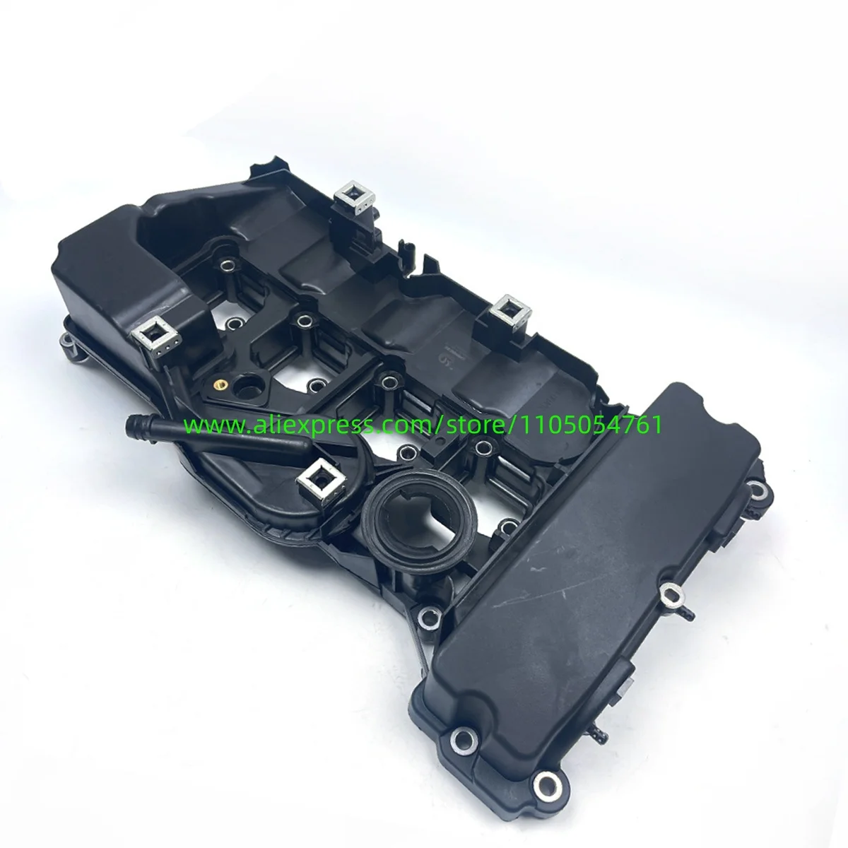 A2710101030 A2710100630 A2710101130 The valve cover is applicable to M-erc-ed-es M271 M271 models.