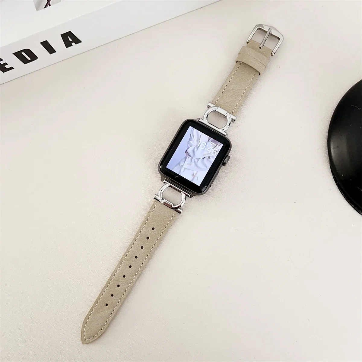 Watch Band For iWatch 42/44/45/46/49mm 38/40/41mm PU leather Fashion Watch Strap for Watch Series Ultra2 Series 10/9/8/7/6/5/4/3/2/1_voghion.com