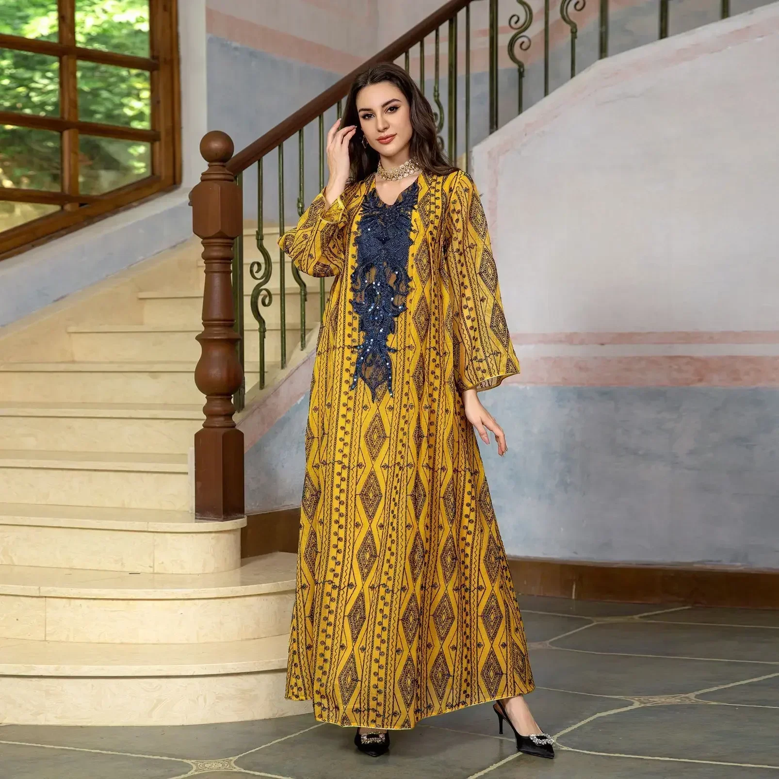 Sequins Embroidery Abaya Muslim Maxi Jalabiya Arabic Party Evening Dress V Neck Robe Long Sleeves Light Luxury Loose Gown Women