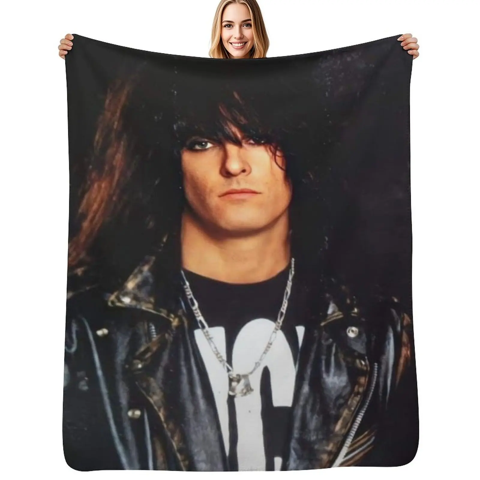 

Nikki Sixx - Album Throw Blanket Shaggy Nap Blankets
