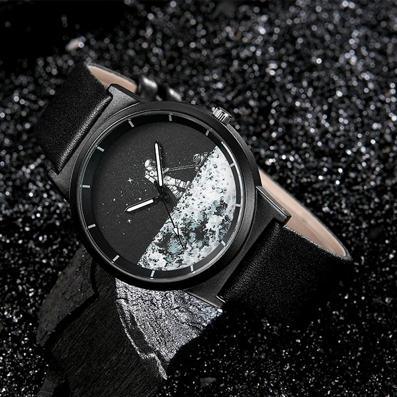 Minimalist Unisex Watch for Men Women Couple Simple New Space Moon Style Creative Dial Quartz Wristwatch Male Female Wrist Clock