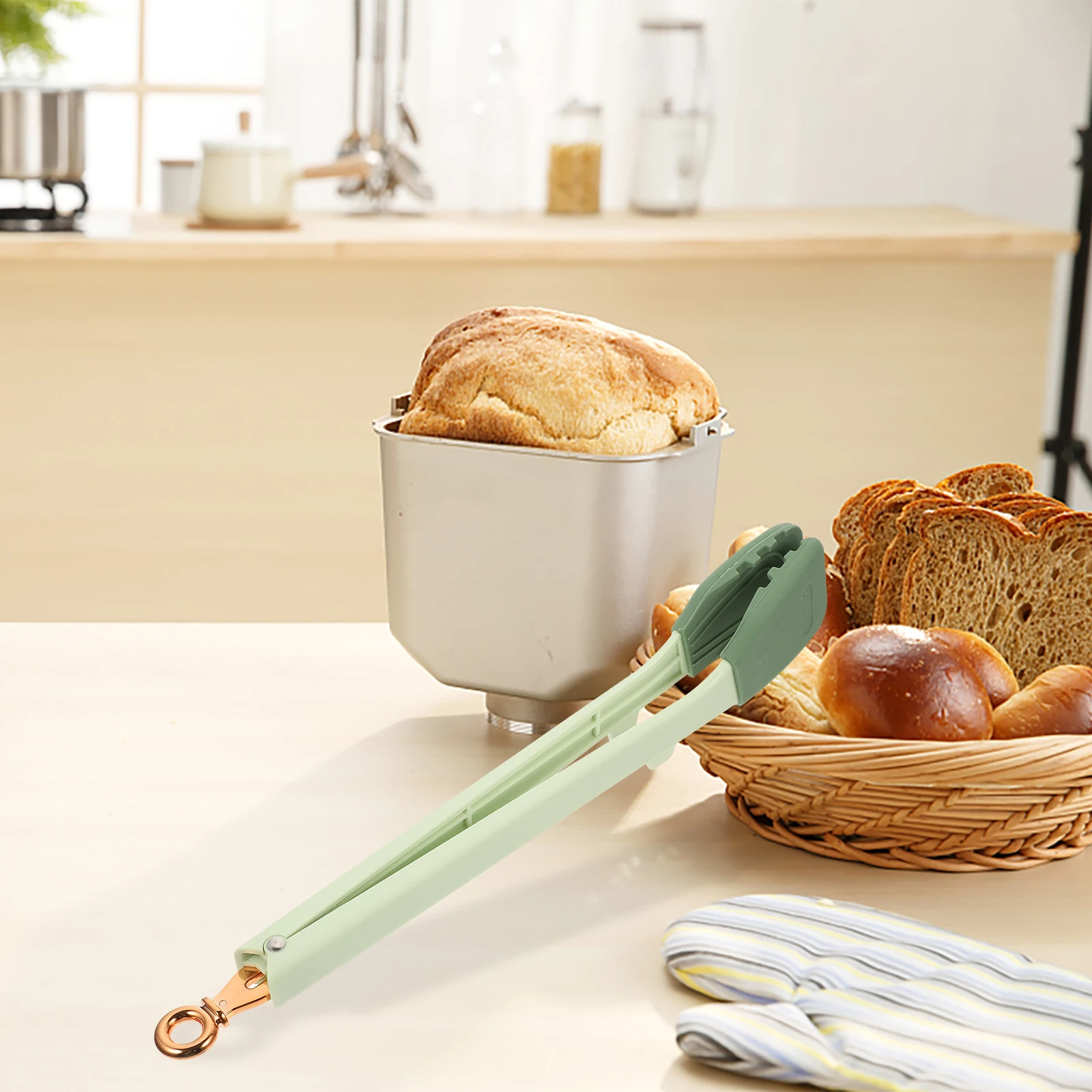 

Food Tongs Kitchen Essential Practical Clips Metal Serving Heat Resistant Silicone BBQ Home Restaurant Use Buffet Dessert Clamps